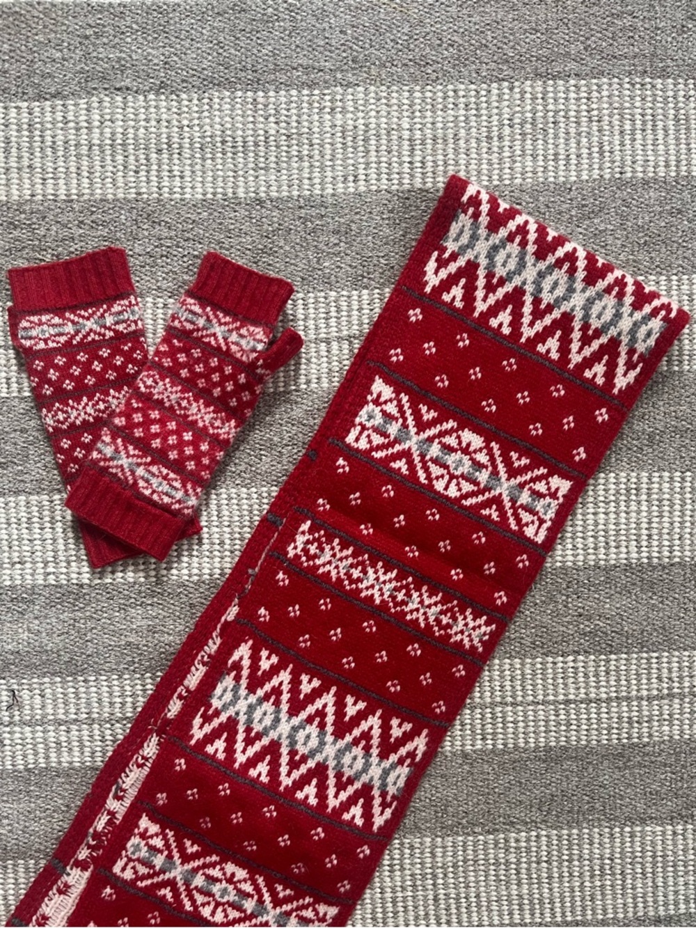 Eddie Bauer Fair Isle Knit Scarf and Glove Set
